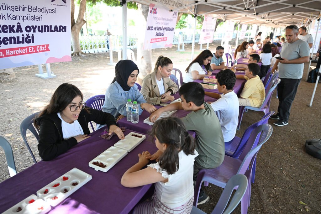 Mersin Büyükşehir’in Çocuk Kampüslerinde Kurulan Hayaller Şenliğe Dönüştü