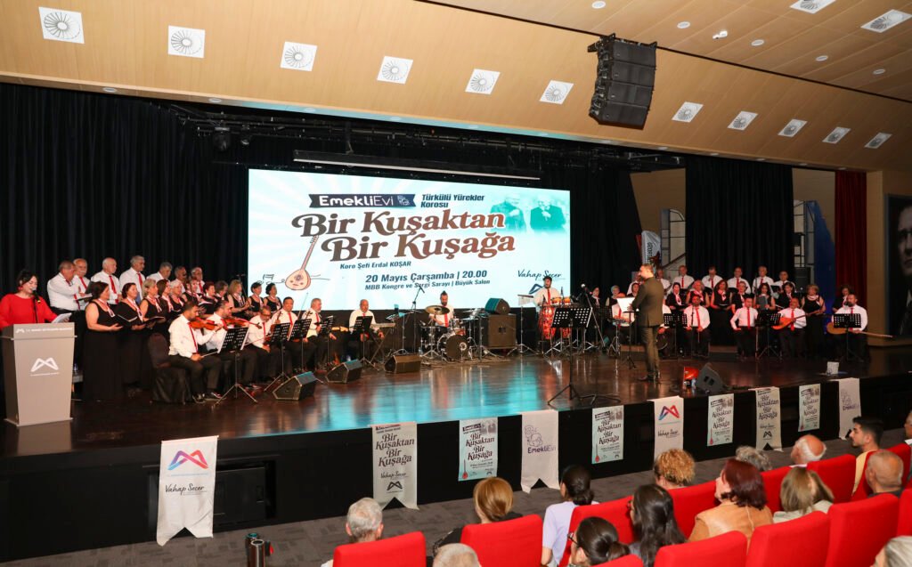 Mersin Büyükşehir Kuşakları Türkülerle Buluşturdu