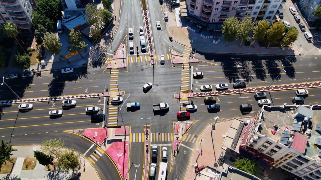 Mersin Büyükşehir’den Güleryüz Kavşağı’nda Akıllı Trafik Düzenlemesi