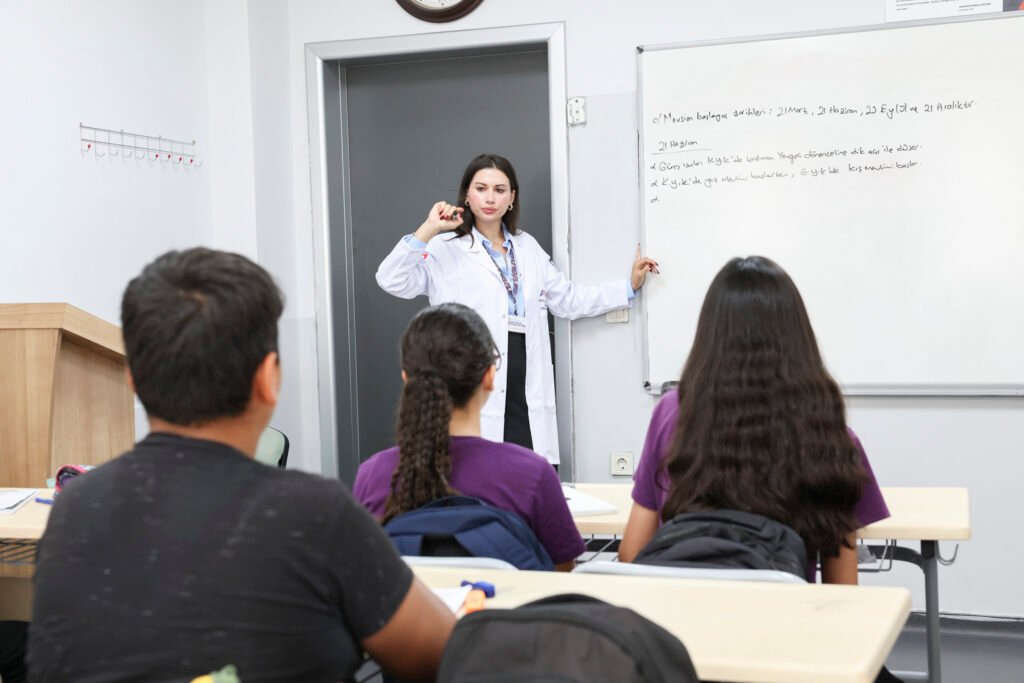 Mersin Büyükşehir Kurs Merkezlerinde Yeni Dönem Başladı