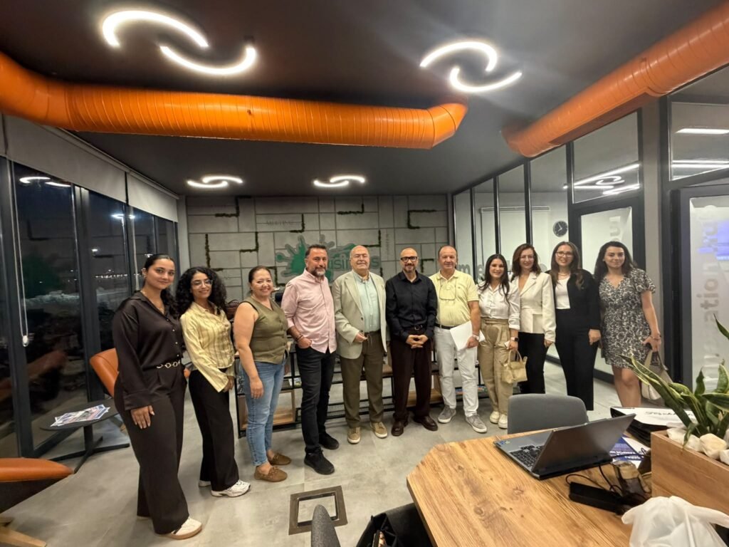 Kariyer Merkezi Kurumsal Dünyaya Yönelik Eğitimlere Devam Ediyor